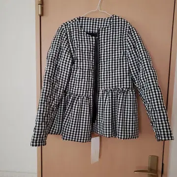 노카라 체크 페플럼 자켓 M