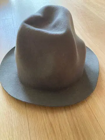 WORLDS END 와르즈엔드 마운틴 햇