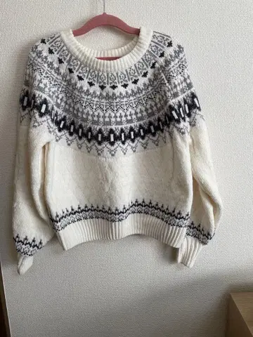 몰얀 퀼팅 패턴 니트