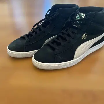PUMA SUEDE