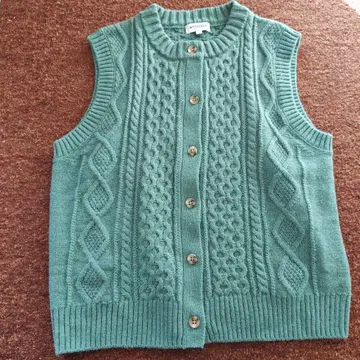 MCGREGOR 니트 베스트