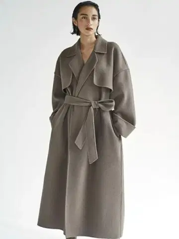 미라 오웬 롱 코트 아우터