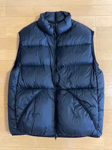 TAION x OOM 별주 다운 베스트 / 블랙