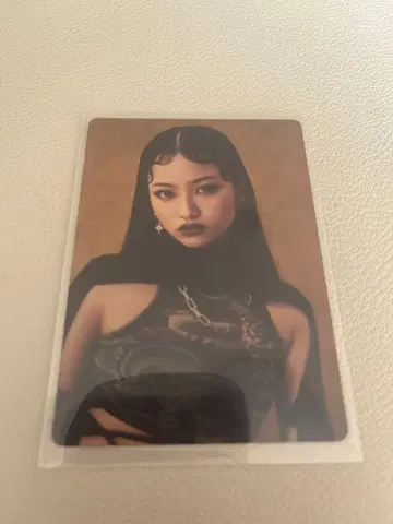 BMSG HANA YURI COMPLETE FILE 유리 트레이딩 카드