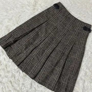 23구 체크 무늬 플리츠 스커트 브라운 36