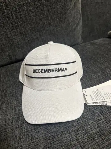 [ 새상품 ] 디셈버 메이 캡