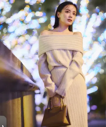 오프숄더 리브 니트 셋업