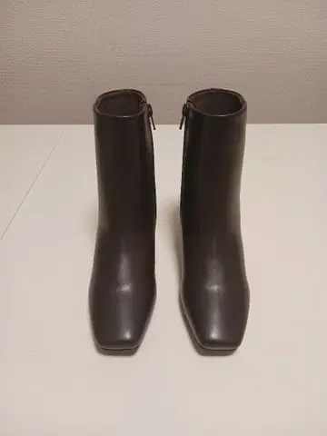 다이애나 숏 부츠 (23cm) 새상품