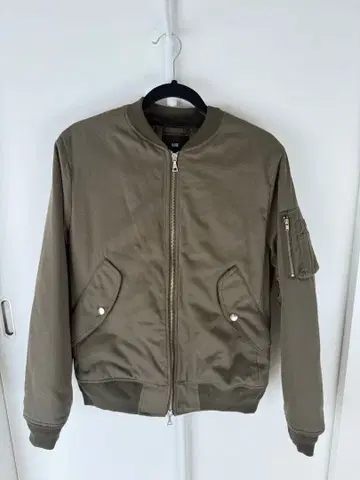 HARE MA-1 자켓 M 사이즈 올리브