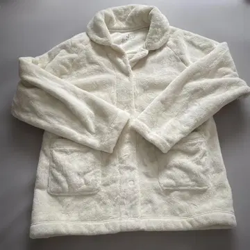 화이트 룸웨어 세트 S 사이즈