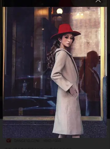 에밀리아 위즈 스텐카라 코트 M 사이즈