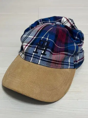 TOMMYHILFIGER 체크 무늬 스웨이드 캡
