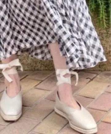 유나이티드 애로우즈 리본 포함 라이트 그레이 에스파드리유풍 플랫슈즈