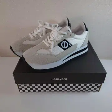 NO NAME 스니커즈