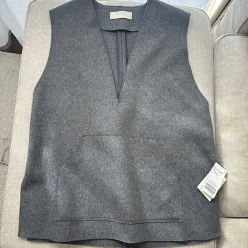 PLAGE 그레이 V넥 베스트