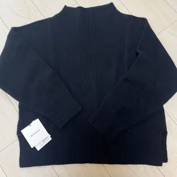 BLENHEIM 블랙 니트 스웨터 S 사이즈