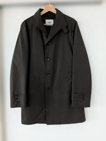 TAKEO KIKUCHI 다크 브라운 스텐카라 코트 라이너 포함