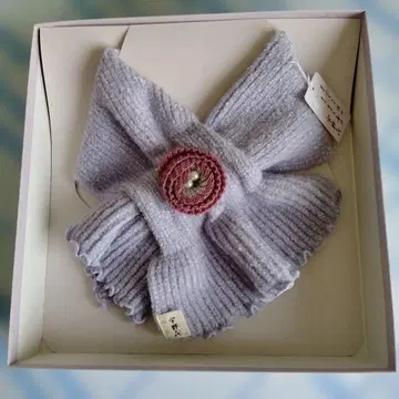 우노 치요 연보라 리본형 넥워머