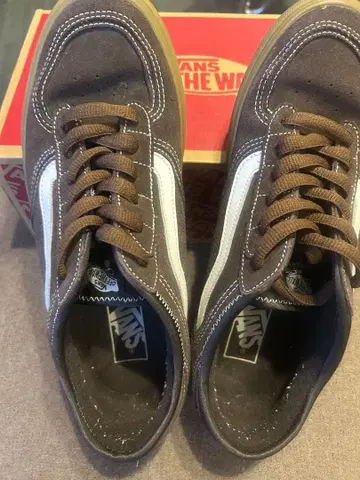 Vans 브라운/화이트 스니커즈