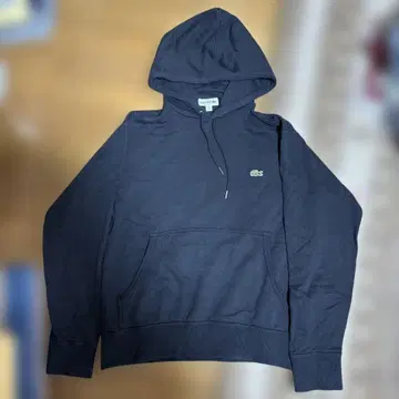 착용감 좋은 LACOSTE 블랙 후드티