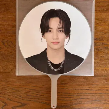 SEVENTEEN FOLLOW 부채 JEONGHAN