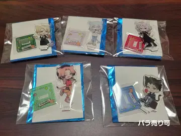 에이트리 18TRIP 마네키네코 콜라보 아크릴 스탠드 Ev3ns