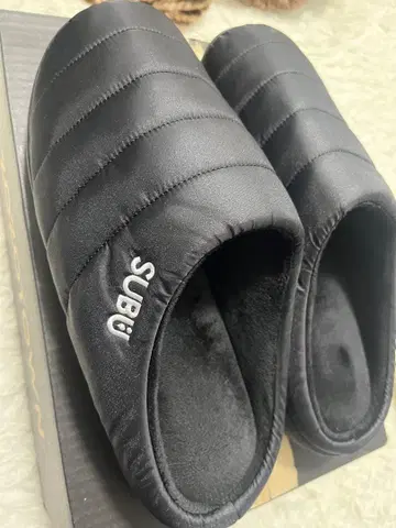 SUBU 겨울용 슬리퍼 블랙