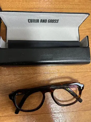 11/21까지 커틀러 앤 그로스 패션 안경