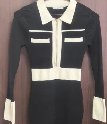 LIP SERVICE 프론트 ZIP 바이 컬러 니트 원피스