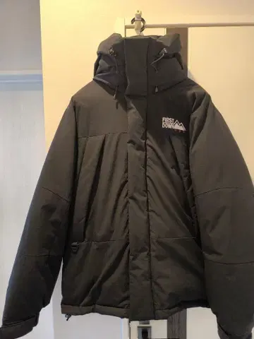 퍼스트 다운 블랙 다운 자켓 M