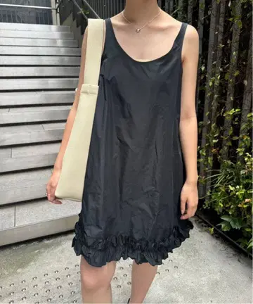 EDIT.FOR LULU 타프타 프릴 탑 택 포함 미사용품