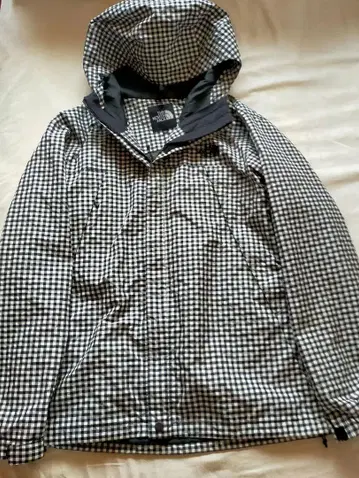 노스페이스 마운틴 파카 깅엄 체크 모델 NP10913