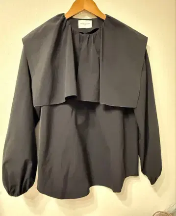 유나이티드 애로우즈 빅 칼라 블라우스