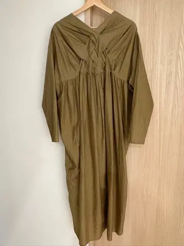 새상품급 mizuiroind 바스켓 패턴 네이비 셔츠 원피스 일본제