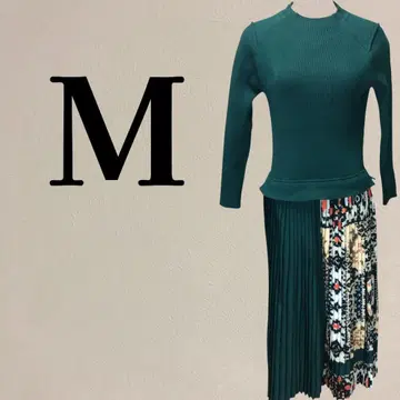 [ 새상품급 ] 리브 니트 x 패턴 플리츠 절개 긴팔 롱 원피스 M 그린