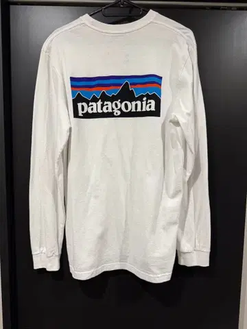 patagonia 긴팔 T셔츠 화이트