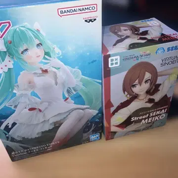 하츠네 미쿠 & MEIKO 피규어 세트