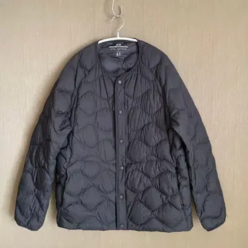 UNIQLO 화이트 마운티니어링 다운 자켓