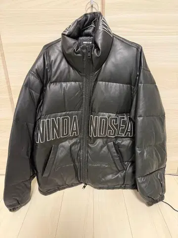 WIND AND SEA 블랙 패딩 자켓