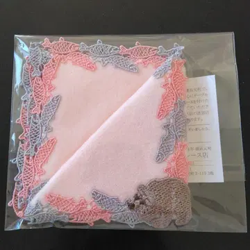 치카자와 레이스 물고기와 곰 자수 손수건