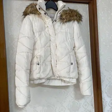 ZARA trafaluc 퀼팅 자켓 숏 기장 S 화이트