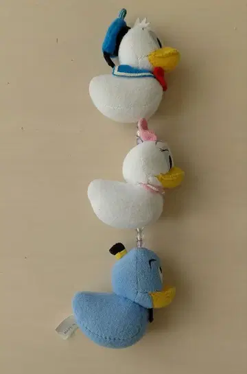 도날드 데이지 지니 스트랩