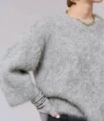 [ 미사용 새상품 ] 이에나 8분 길이 니트