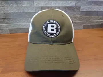 브리핑 캡 올리브 B 로고 자수