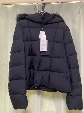 택 포함 새상품 타트라스 아베치 AVECI 사이즈 4 레어