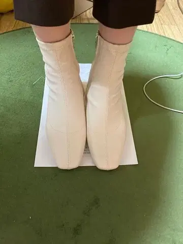 화이트 사이드 고어 부츠 지퍼 포함