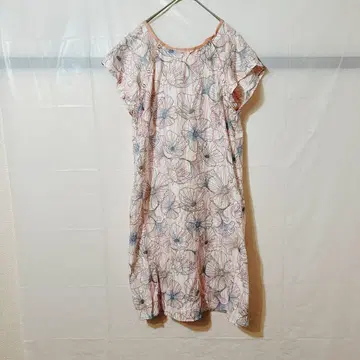 새상품급 NY THREADS 꽃무늬 S/M 무릎 기장 원피스 반팔 버튼