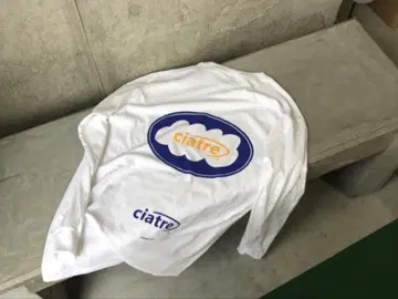 ciatre 화이트 롱티 XL 사이즈