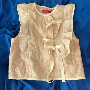 RODEO CROWNS 퀼팅 프릴 베스트