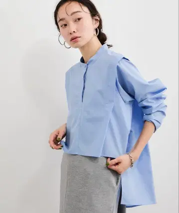 새상품급 LE CERCLE par rope' 헴턱 블라우스